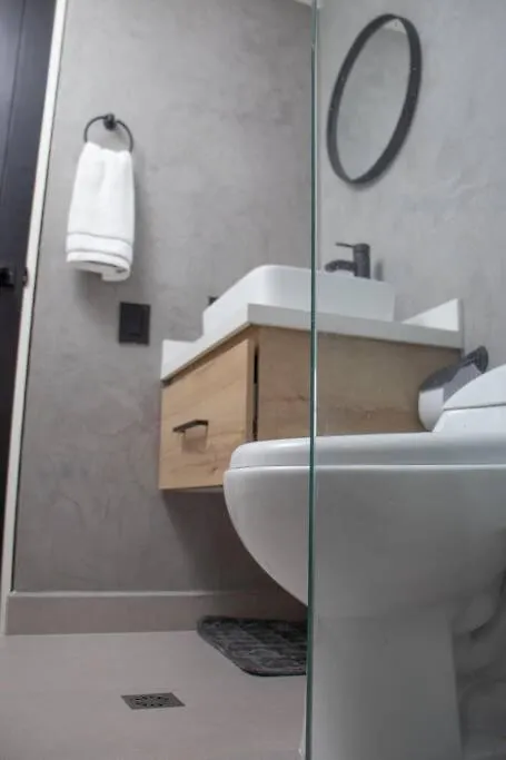 Apartamento Hidden Gem Of Poblado! Location & Tranquillity Top Medellín
