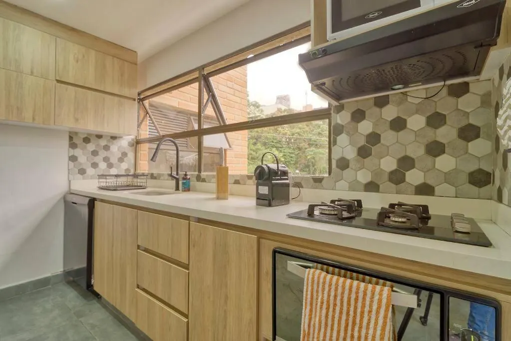 Apartamento Hidden Gem Of Poblado! Location & Tranquillity Top Medellín