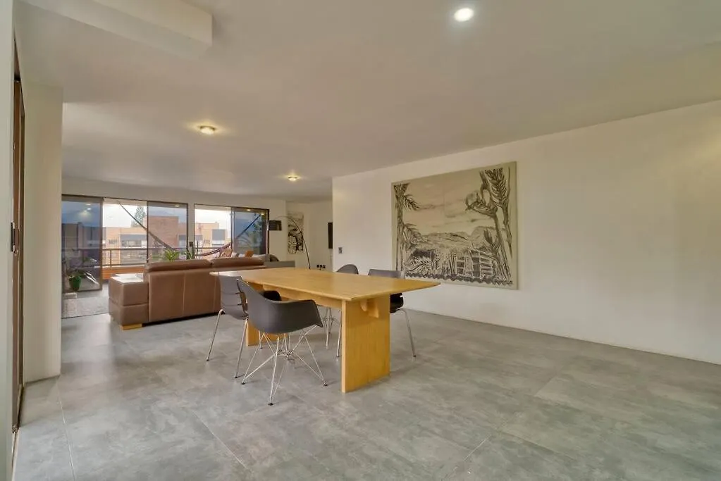 Apartamento Hidden Gem Of Poblado! Location & Tranquillity Top Medellín Colombia