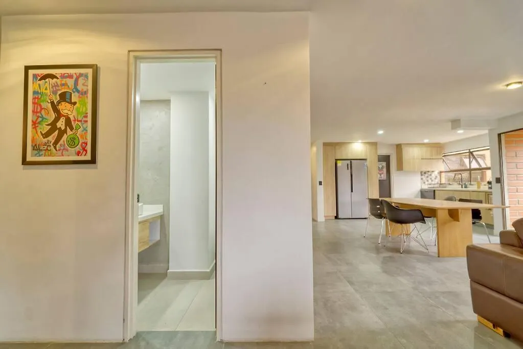 Apartment Hidden Gem Of Poblado! Location & Tranquillity Top Medellín